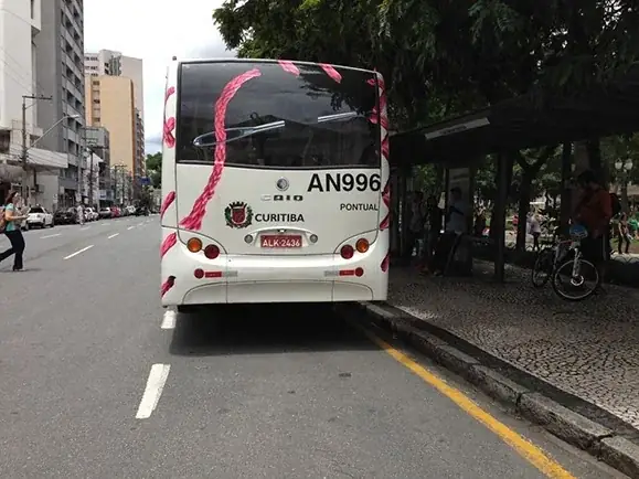 Casulos, 2013 — Vinyl sticker design on two buses and a shelter.