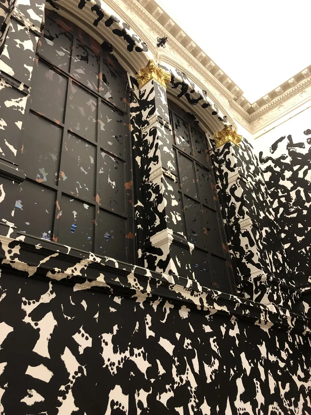 Intro, 2019 — Vinil adesivo