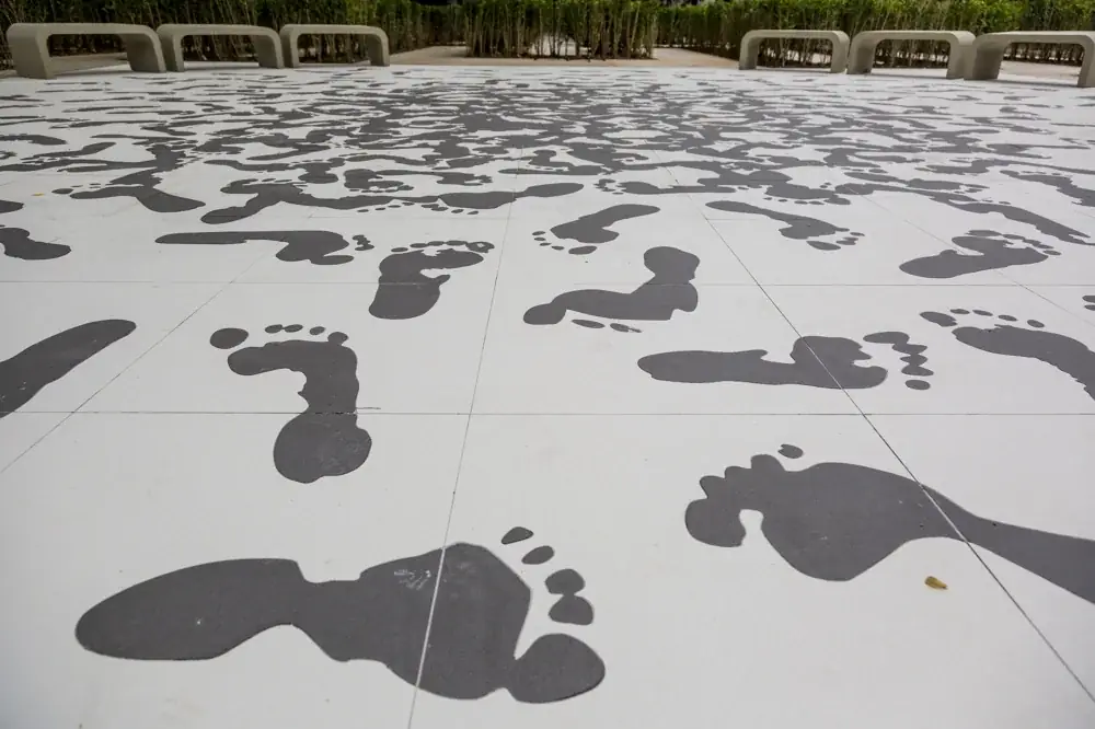 Mundo, 2017 — Praça Milton Santos, USP, São Paulo