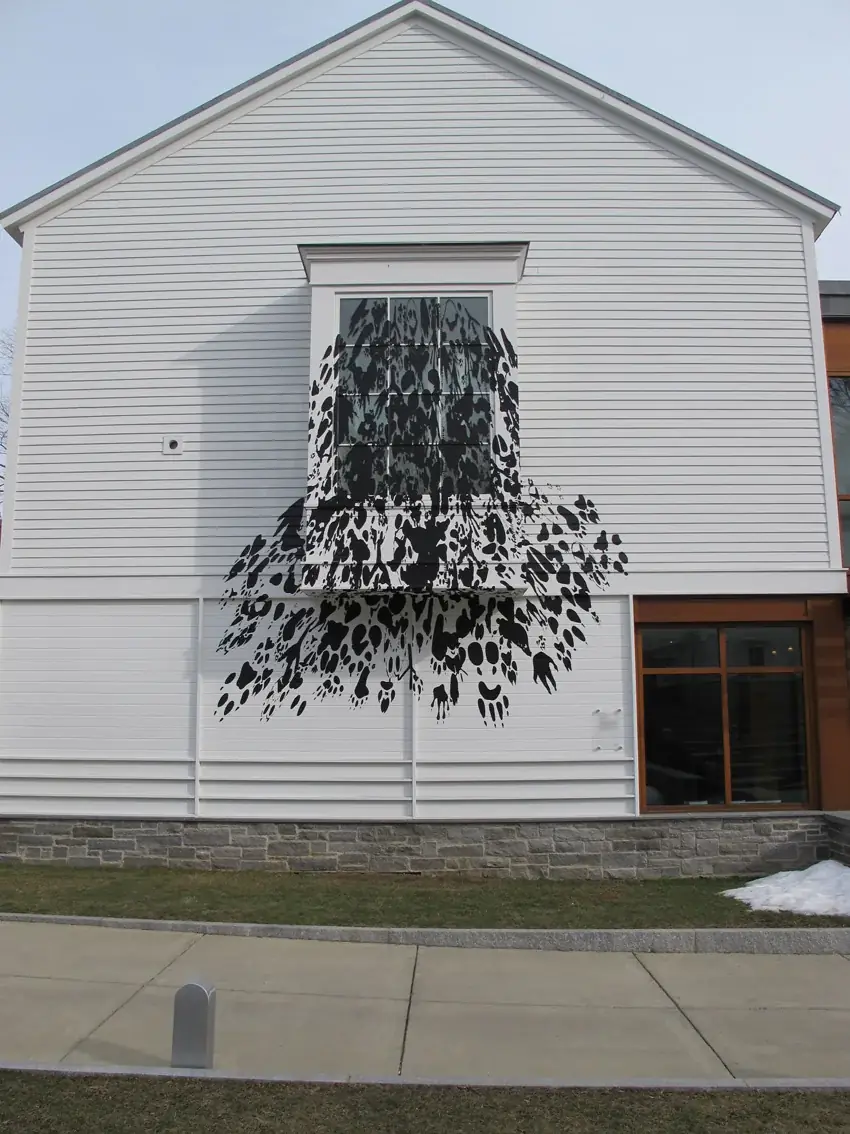 Tropel Reversed, 2012 — Vinil adesivo