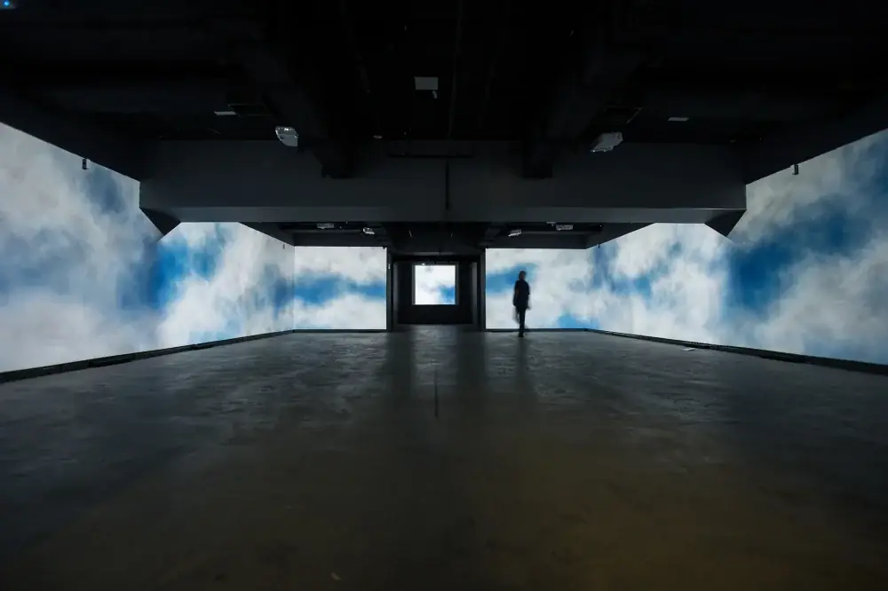 Up There, 2019 — Animação digital: Rodrigo Barbosa